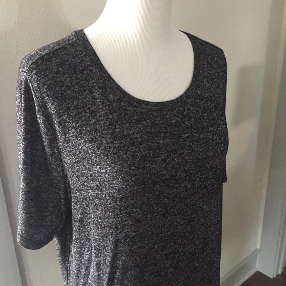 Old Navy Luxe Tee-NWT